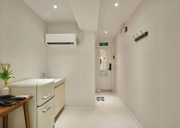 Jongno Hotel